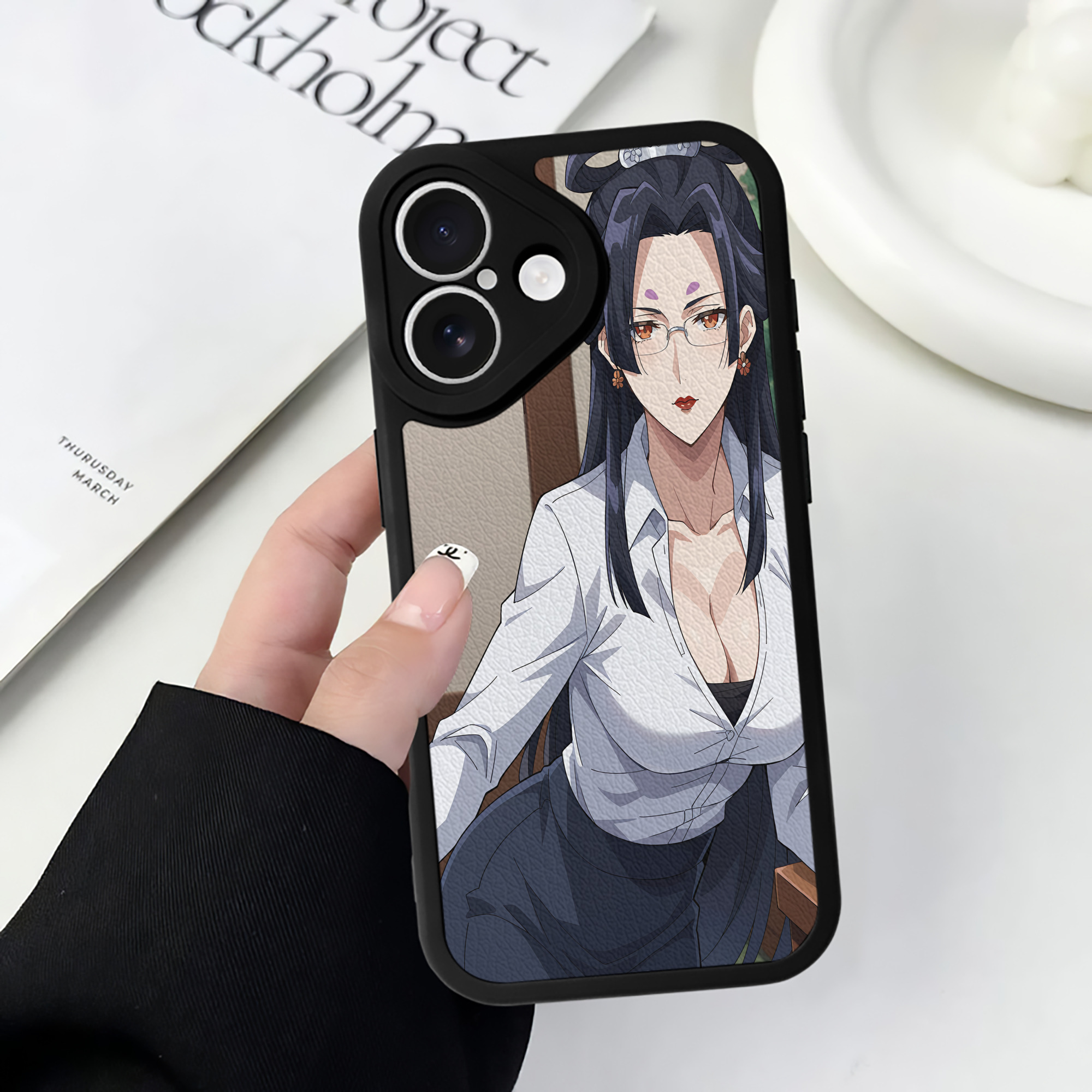 薬屋のひとりごと The Apothecary Diaries 【iPhone 16シリーズ対応】シリコンスマホケース（レザー調） 材質：シリコン